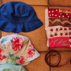 Ceintures / Foulards / Casquettes